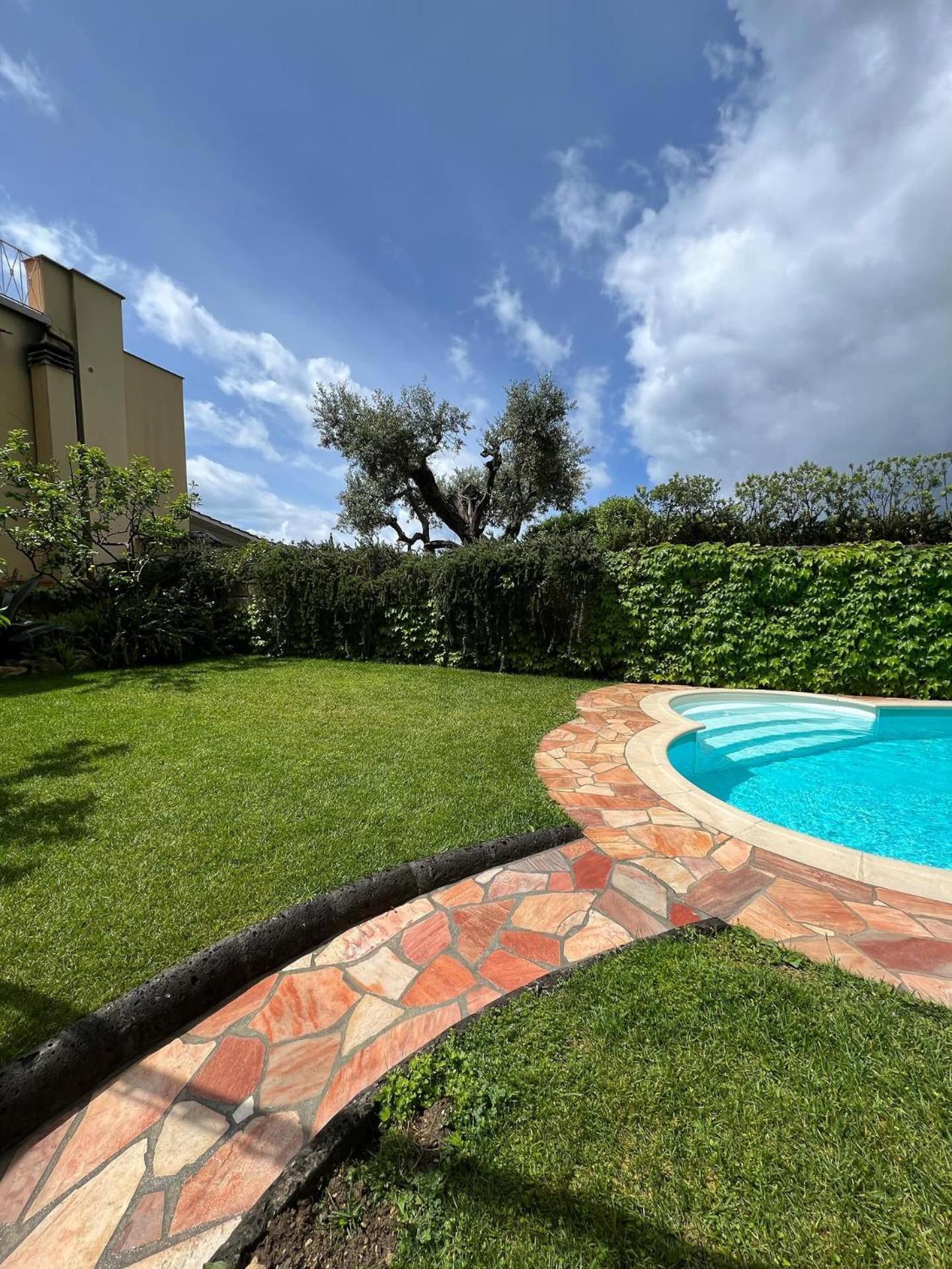 Villa Vie En Rose Sorrento Exterior photo